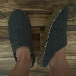 COPY - Muk luks slippers